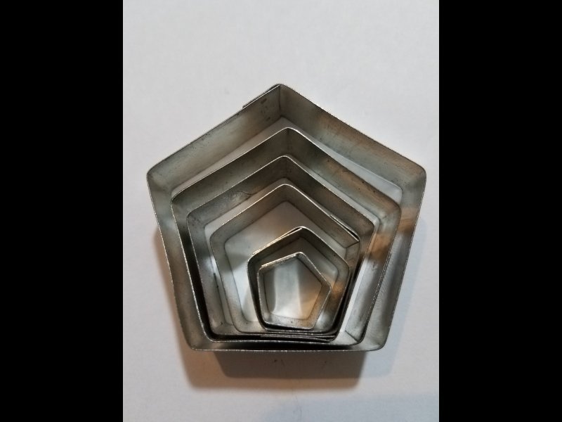 Pentagonos x 6 -5.50 cm. 4cm. 3.50 cm. 2 cm. 1.50 cm